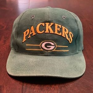 Logo 7 Green Bay Packers Velcro Cap